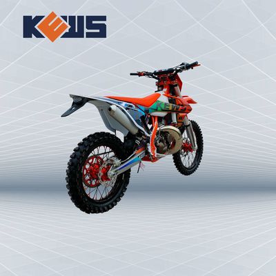 As motocicletas de MT250 K16 Kews cruzam a bicicleta da sujeira do curso 250cc dois