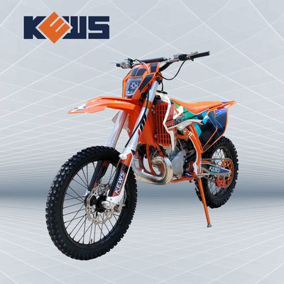 O curso Enduro que de Kews EC300 290CC dois as motocicletas se abastecem injetou EFI Dirt Bikes
