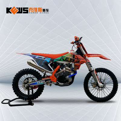 Bicicleta vermelha de refrigeração água do motocross do motor CBS300 com Efi And Carburetor Two Versions