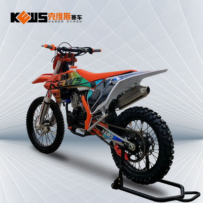 Bicicleta vermelha de refrigeração água do motocross do motor CBS300 com Efi And Carburetor Two Versions