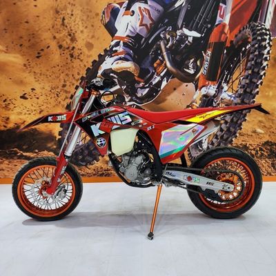 KEWS ZS178mm NX250 K28 Modelo de motocross de quatro tempos para competições de pista de terra