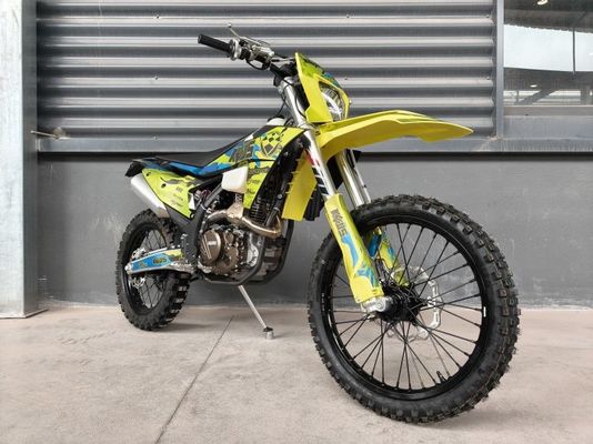 Desempenho off-road com KEWS 176fmn YB300H Quatro tempos Enduro K23