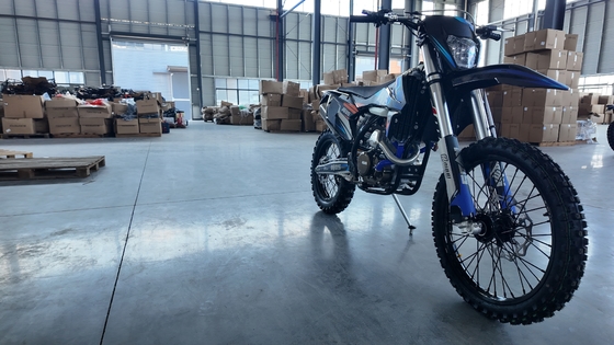 Moto Enduro KEWS K16 YBS300 300cc com Motor Loncin YBS300