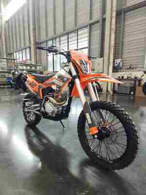 KEWS 161FMJ CB150D 4T Enduro/Motocross Motorcycle with 145ML Piston Displacement Electric+Kick Starter and 5 Speed Transmission