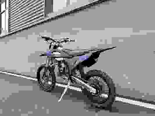 K85-E 2 STROKE